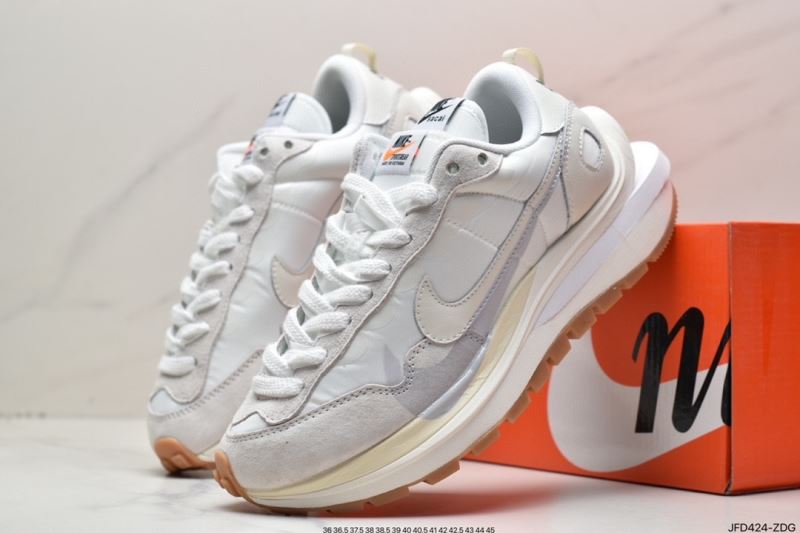 Sacai X Nike regasus vaporrly